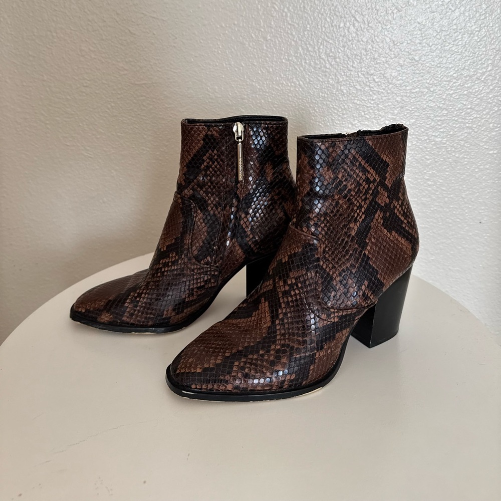 Zara heeled snakeskin ankle boots size 6